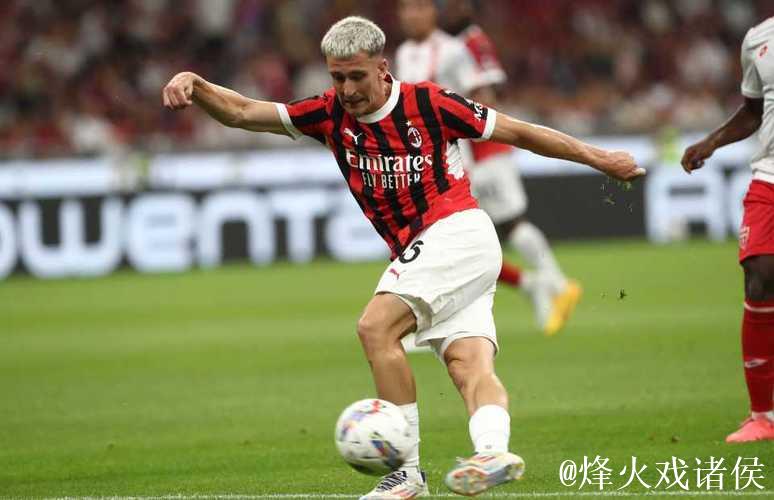 AC米兰官方:与比利时国脚萨勒马克尔斯续约到2031年 AC米兰官方:与比利时国脚萨勒马克尔斯续约到2031年