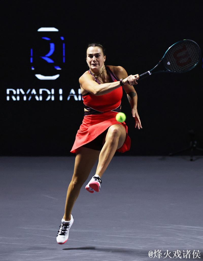 萨巴伦卡直落两盘击败高芙,WTA总决赛四强席位确定 萨巴伦卡直落两盘击败高芙,WTA总决赛四强席位确定